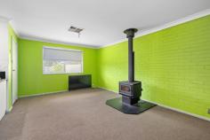29B Talmalmo Place SOUTH KALGOORLIE WA 6430 This is a solid investment option for those looking to invest in the Goldfields! Currently in a lease receiving $450 per week, makes this an ideal investment for your portfolio. Or looking to move in, this is a perfect choice for owner occupiers looking to enter the market. Consisting of 2 good size bedrooms, a bathroom with shower and bath and a separate laundry. The open plan kitchen, living and dining area is perfect for young families or couples to enjoy with a cosy wood fire for the cooler months. A fully fenced yard, with lots of space for the pets, plus secure off-road parking. For viewings call Martina 0417 180 103. • Brick & Tile Duplex • 2 Bedrooms • 1 Bathroom with Bath and Shower • Separate Laundry • Open Plan Dining and Living • Well Appointed Kitchen • Wood/Gas Heating • Ducted Airconditioning • Good Size Yard • No Strata Fees • Carport • 636m2 Block Size • Council Rates $2175.61 • Close to Primary/Secondary Schools and Amenities