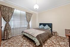 6 Valley Road Katoomba NSW 2780 $990,000 - $1,080,000 Retro Charm Meets Modern Convenience Step into this retro 1960s preserved & styled home on a 663sqm block in Katoomba. This split-level home features hardwood and brick veneer construction, preserving its original character with a vintage kitchen, six-burner stainless steel stove and an iconic 1960s pink and black bathroom. Inside, enjoy oak-panelled walls, elegant light fixtures, parquetry floors and a cozy wood heater. Outside, mature gardens surround a private paved courtyard, offering a peaceful Blue Mountains lifestyle. Key Features: • 4-bedroom, 1960s brick veneer home • Private courtyard and secluded backyard retreat • 10 minute walk to Katoomba station, cafes and amenities • Vintage pink and black bathroom • Internal laundry with chute and additional toilet • Spacious drive-through garage with internal access • Combustion wood heater • Premium six-burner gas stove • Substantial water tank Take advantage of this location with only ten minutes from Katoomba town centre, this home blends classic charm with modern convenience.