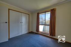 1/13 Reserve St Berwick VIC 3806 $545,000 - $599,000 In the Heart of Berwick Village Perfectly positioned just a short stroll to the train station, shops, and parkland, this charming brick veneer unit offers convenience and comfort in a beautifully established setting. 600 meters from High Street Freshly painted throughout, the home features two spacious bedrooms, a central family bathroom recently upgraded, and a private lounge enhanced by gas heating and split system cooling. Character filled kitchen, adjoins a light-filled meals area, seamlessly extending to a quaint outdoor yard framed by mature plantings. Set within a well-maintained garden and offering single car garage accommodation, this property presents an ideal entry into the market or an outstanding investment opportunity in a tightly held location.