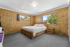 9 Johnson St Rosenthal Heights QLD 4370 $650,000 Set in a nice, quiet street in the highly sought after area of Rosenthal Heights. This neat, lowset brick offers lots of space with large bedrooms, a generous block and a large shed. It has lots of appeal! Features include: Lovely front gardens which give lots of privacy Front & back patios 3 generous built in bedrooms Open plan living with reverse cycle air-conditioning Practical kitchen with dishwasher, breaky bar & electric appliances Tidy bathroom Separate toilet 2 bay shed with double carport attached 1226 sqm allotment with a rural outlook Rainwater tank
