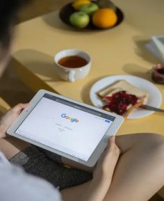 A Melbourne-based digital marketing agency driven by results and powered by creativity. With over 10 years in the industry and more than 100 happy clients, we specialise in lead generation, Facebook ads, Google ads, SEO and website design. Our mission is simple: to help businesses like yours grow, thrive, and reach new heights online.